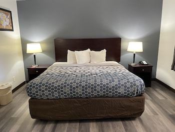 econo lodge jefferson hills hwy 51