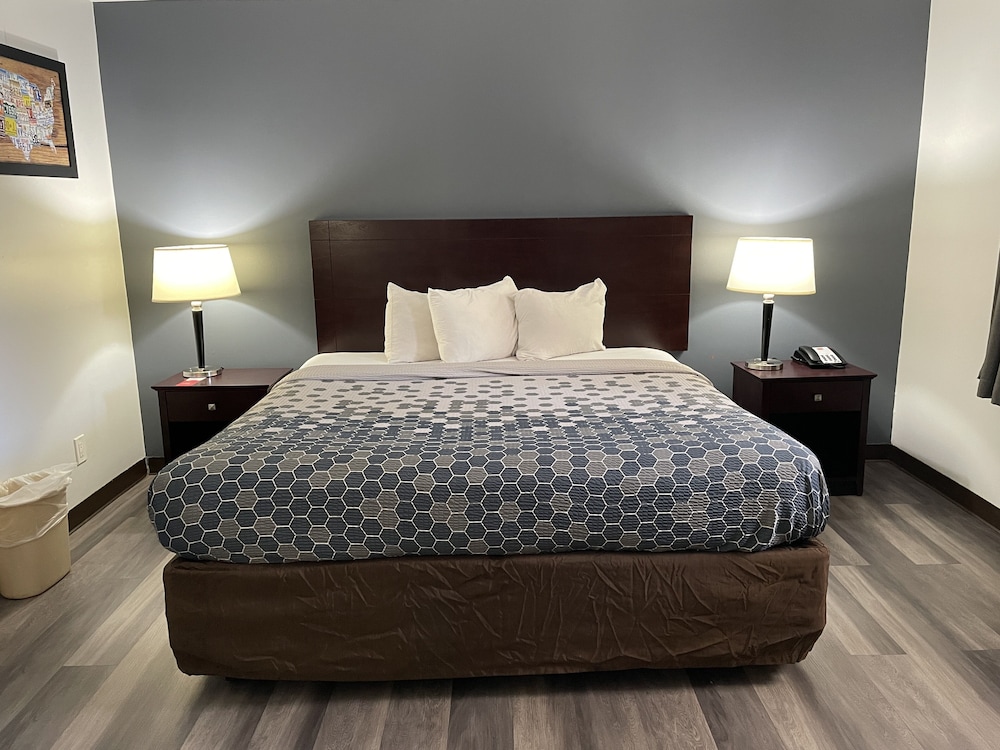 econo lodge jefferson hills hwy 51