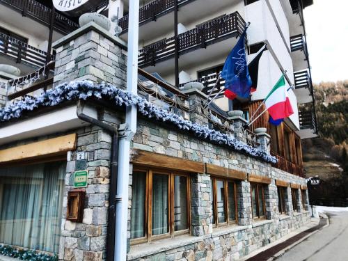 hg hotel italia
