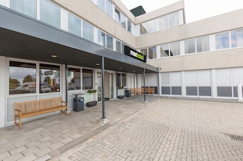 maxhotel amsterdam airport schiphol