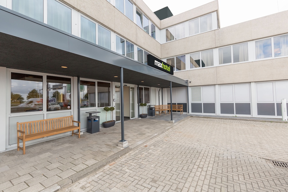 maxhotel amsterdam airport schiphol