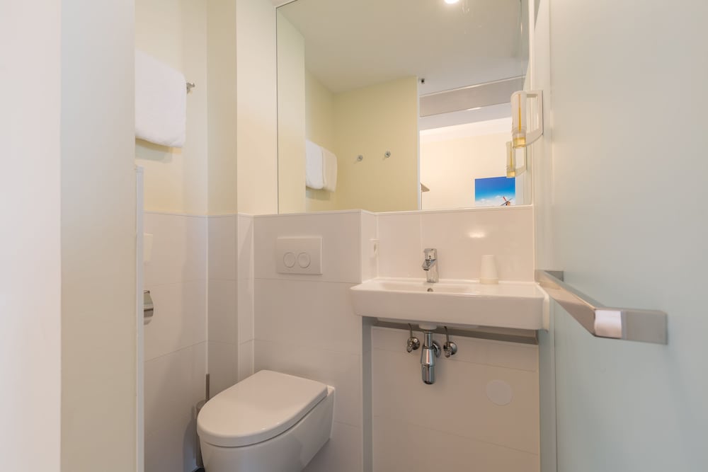 maxhotel amsterdam airport schiphol