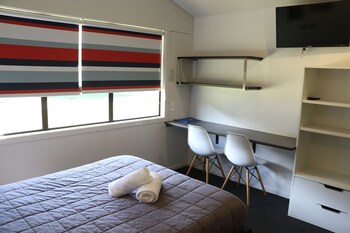 kaiteriteri reserve cabins