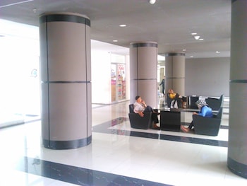 Apartemen The Suites Metro Yudis,Kiaracondong>>Bandung,2 star
