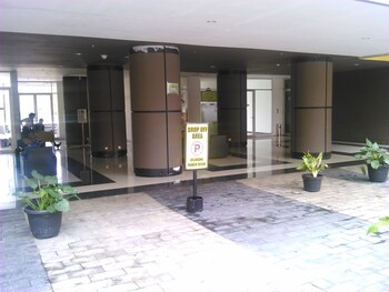 Apartemen The Suites Metro Yudis,Kiaracondong>>Bandung,2 star