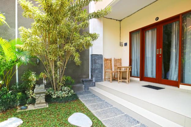 lotus bali guesthouse