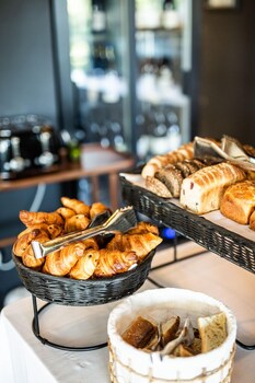 Les Jardins De Coppelia,Near Manoir D'apreval,4 star