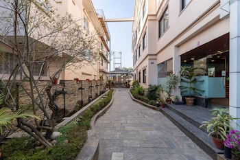 Sarovar Residency Serviced Apartment Hotel,Near Patan Durbar Square,0 star