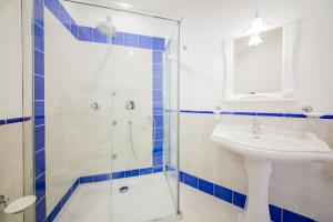 odysseus hotel