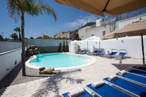 odysseus hotel