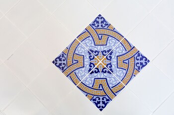 odysseus hotel