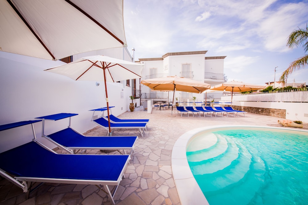 odysseus hotel