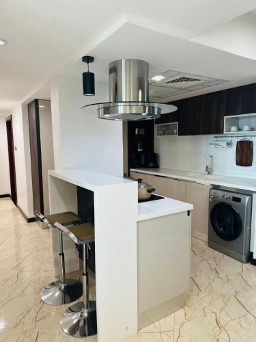 saxophone suites family only