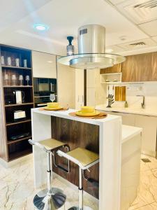 saxophone suites family only