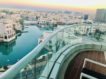 saxophone suites family only