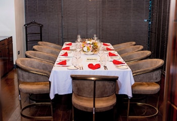 radisson blu hotel and conference center niamey