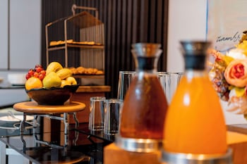 radisson blu hotel and conference center niamey