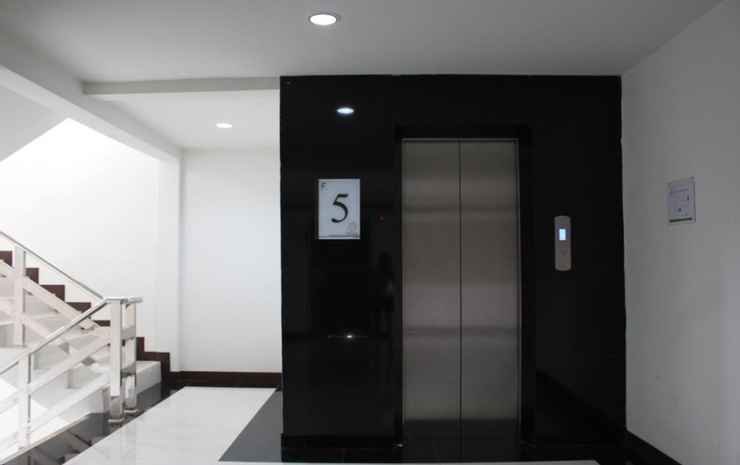 the rooms residence