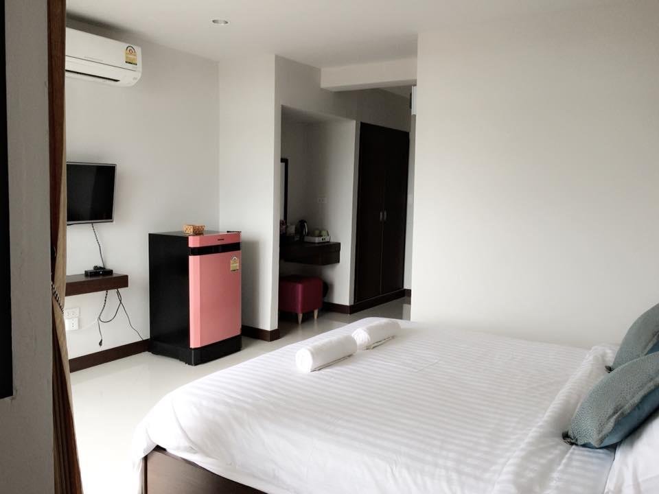 the rooms residence
