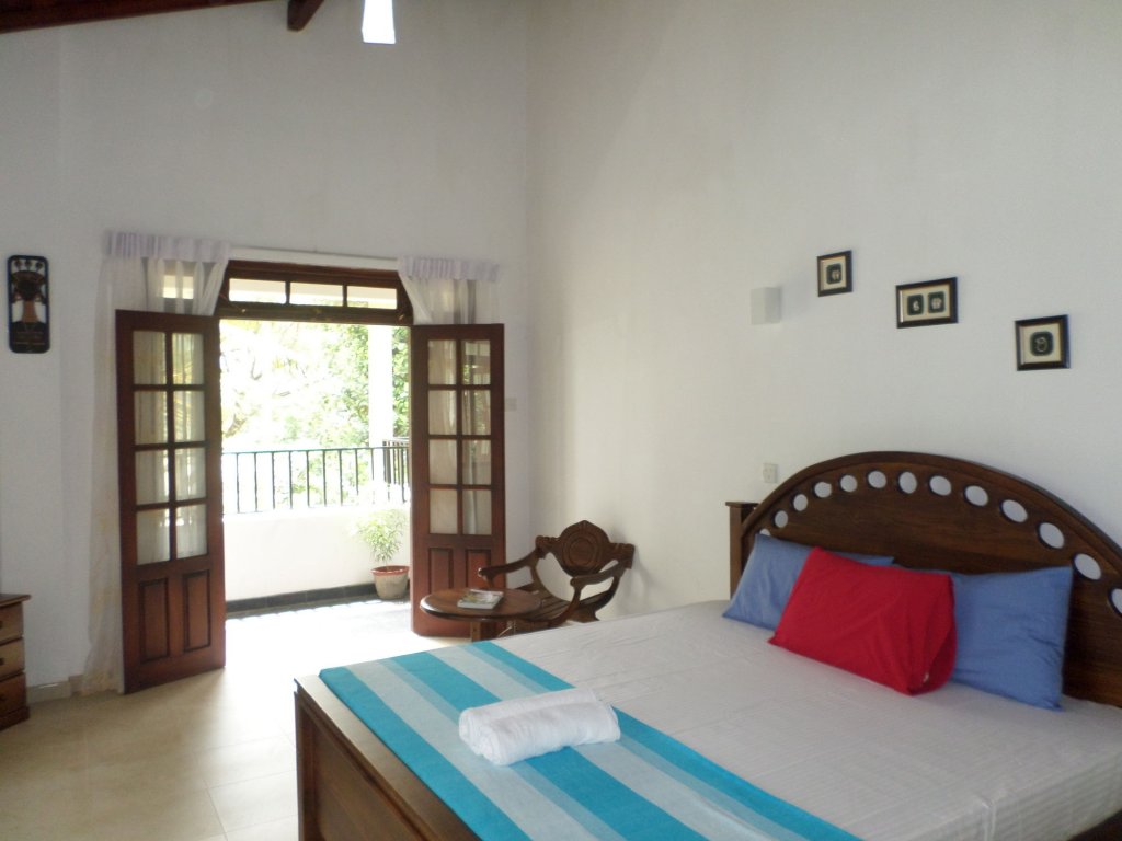 riverside homestay apartments