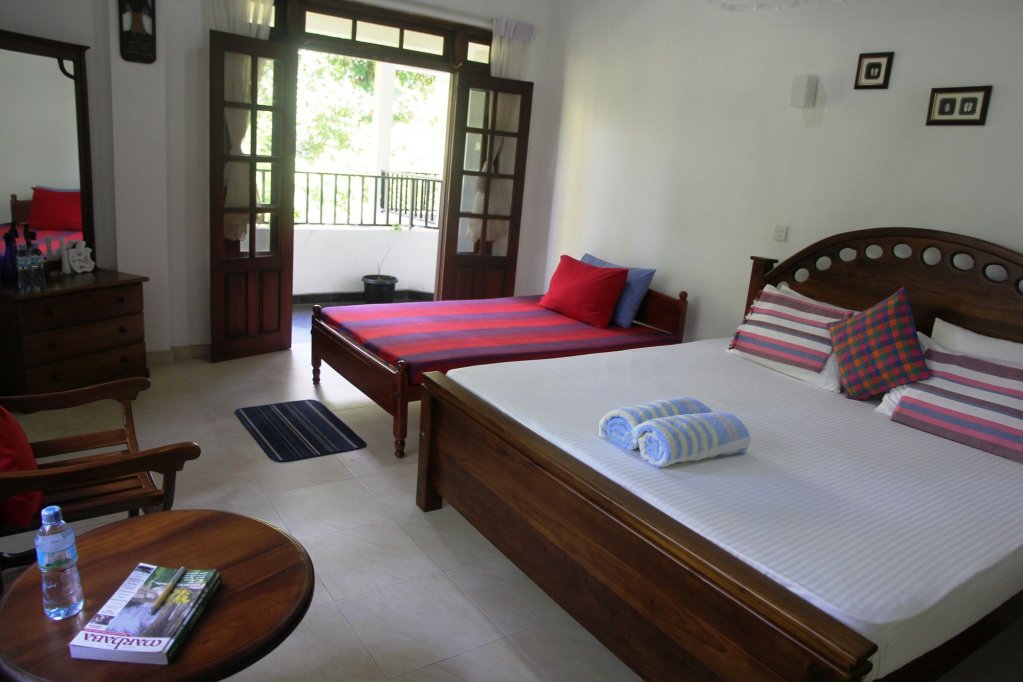riverside homestay apartments
