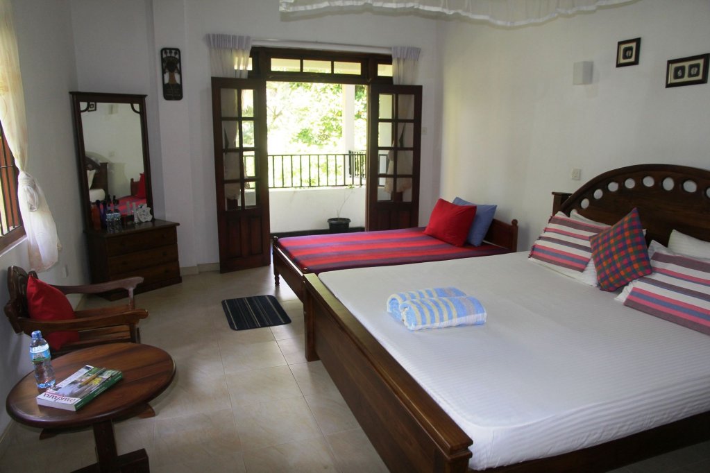 riverside homestay apartments