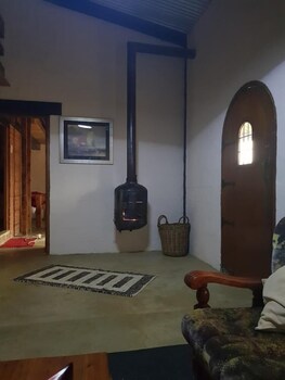 The Hay Barn,In Lions River,3 star