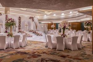 hilton cairo heliopolis