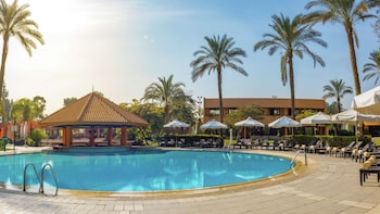 hilton cairo heliopolis