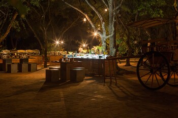 Nilaveli Beach Hotel,Kuchchaveli>>Eastern Province,3 star