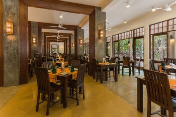 Nilaveli Beach Hotel,Kuchchaveli>>Eastern Province,3 star