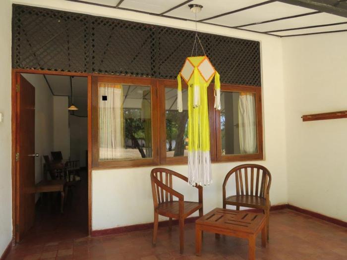 nilaveli beach hotel