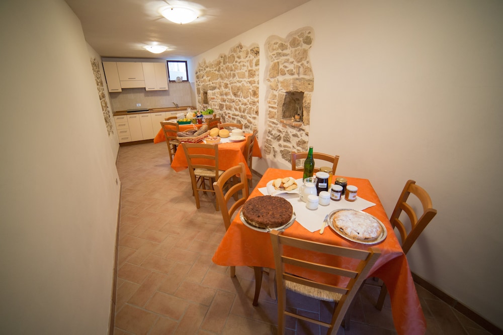 la fattoria dei sibillini