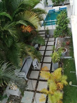 apricot service apartments