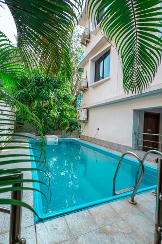 apricot service apartments