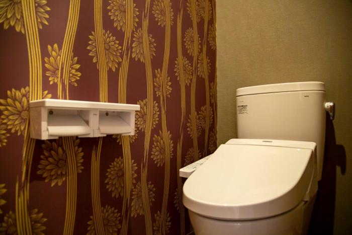 cafe and stay castana