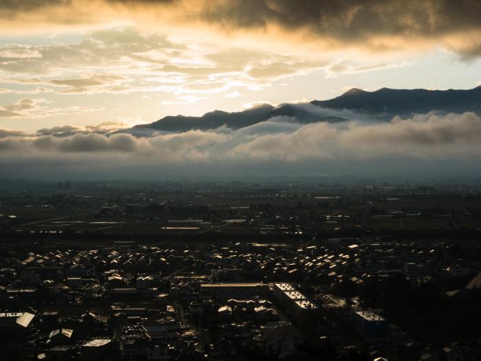 cafe and stay castana