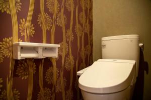 cafe and stay castana