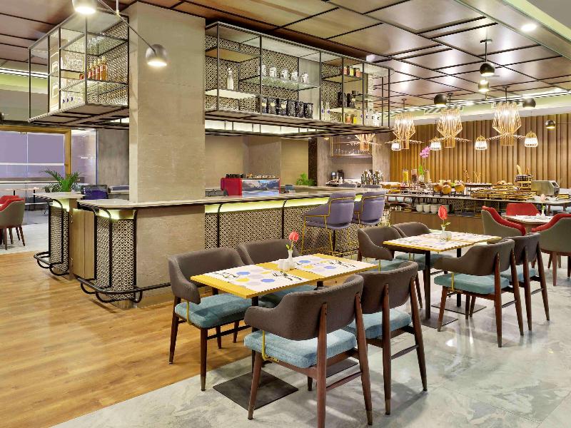 novotel suites yogyakarta malioboro