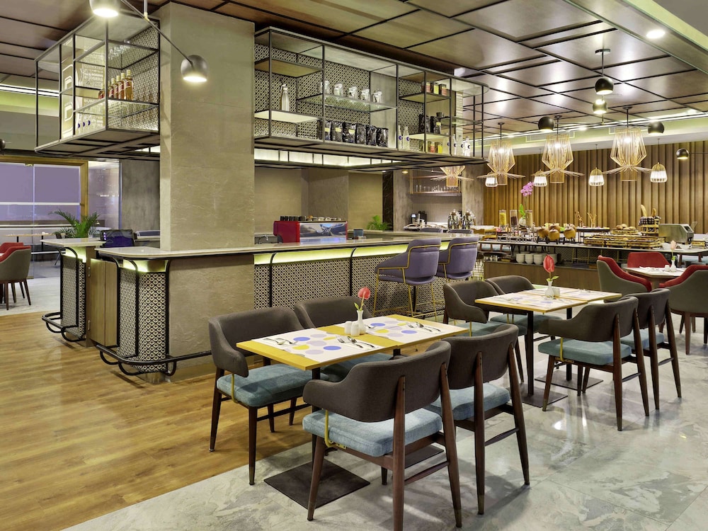 novotel suites yogyakarta malioboro