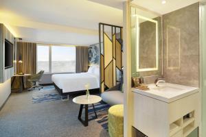 novotel suites yogyakarta malioboro