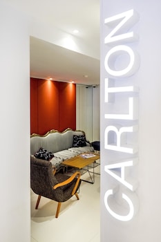 hotel carlton