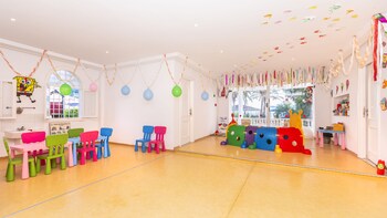 hotel samira club caters to couples