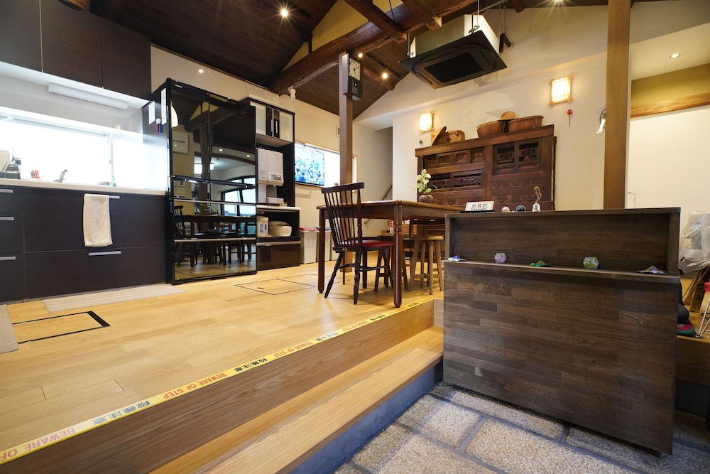 uji tea inn