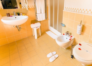 diana inn accomodations