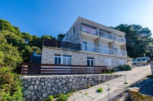 mljet