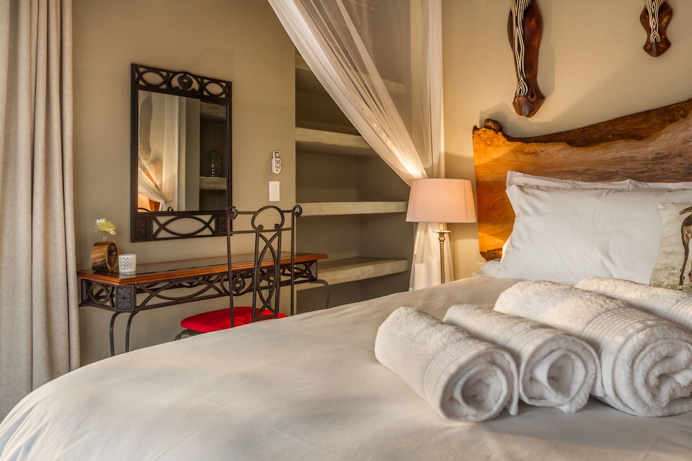 ukuthula bush lodge