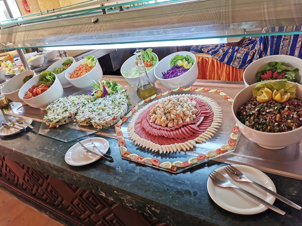 hotel royal jinene