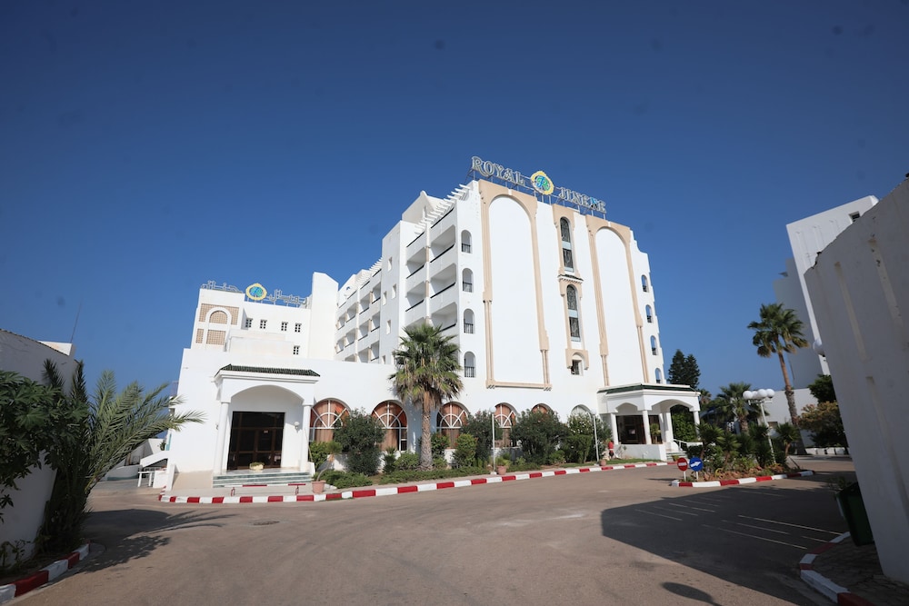 hotel royal jinene