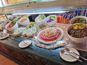 hotel royal jinene
